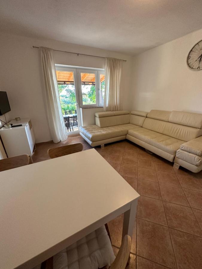 Villa Relax And Unwind: Family-Friendly House Near Zadar In Zagrad Exterior foto