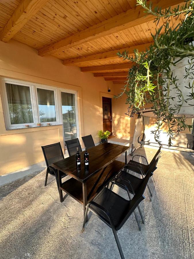 Villa Relax And Unwind: Family-Friendly House Near Zadar In Zagrad Exterior foto